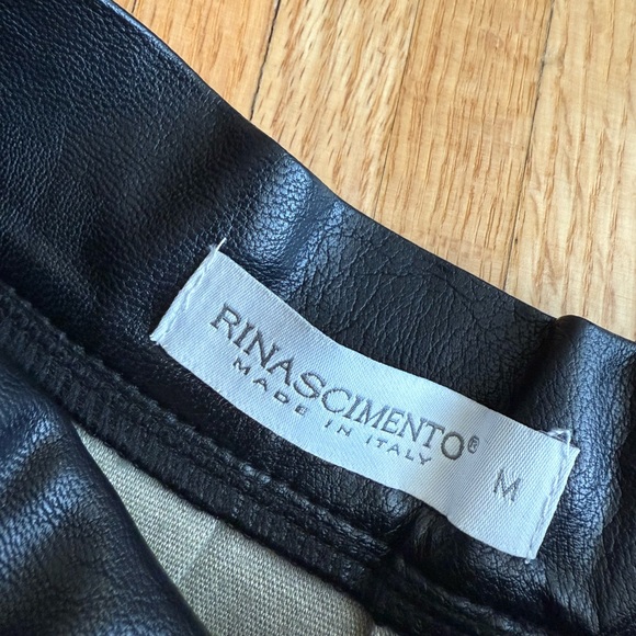 Faux Skirt Rinascimento Medium - Picture 3 of 3